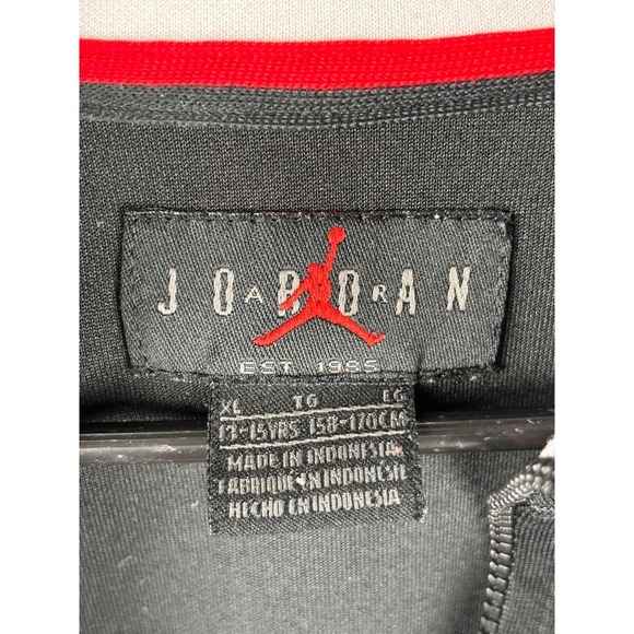 Nike Air Jordan Track Jacket Youth XL 13–15 Athletic Streetwear Zip Up Black - Picture 3 of 6